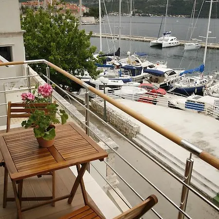 Marina Vendégház Korčula